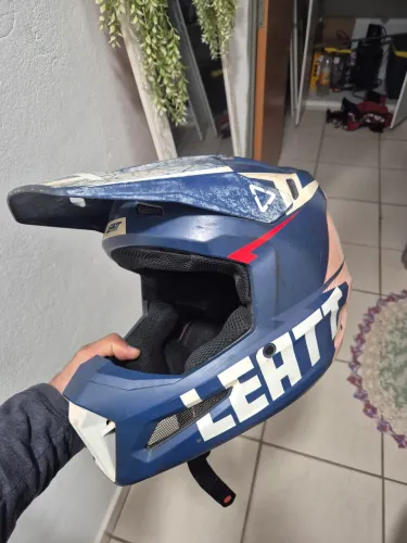 Capacete leatt 58