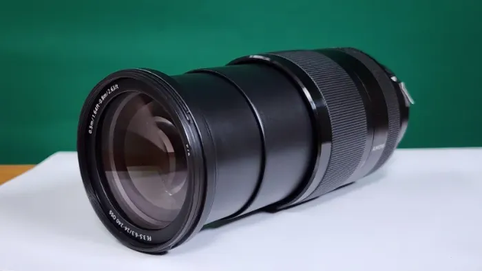 Lente Sony FE 24-240mm F/3.5-6.3 Oss R$ 4.500,00