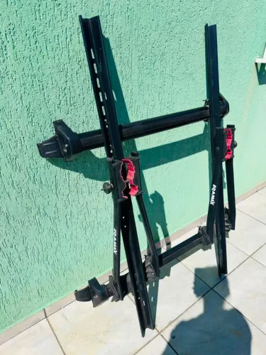 2 transbikes com rack de teto
