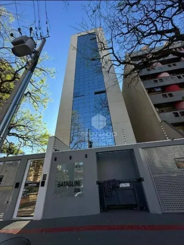 Apartamento com 2 dormitórios para alugar, 64 m² por R$ 3.950,00/mês - Zona 7 - Maringá/PR