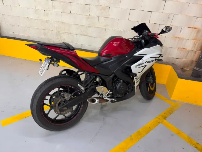 Vendo essa linda R3