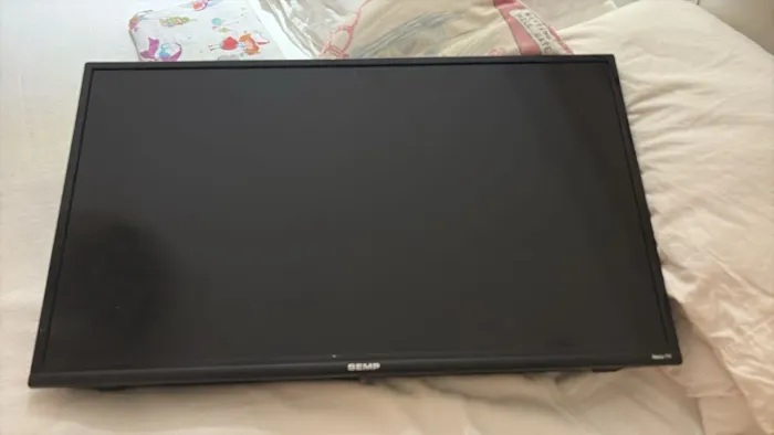 VENDO TV 32 POLEGADAS SEMP THOSHIBA - SMART 