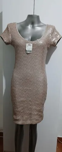 Vestido Nude em paetê Tam M