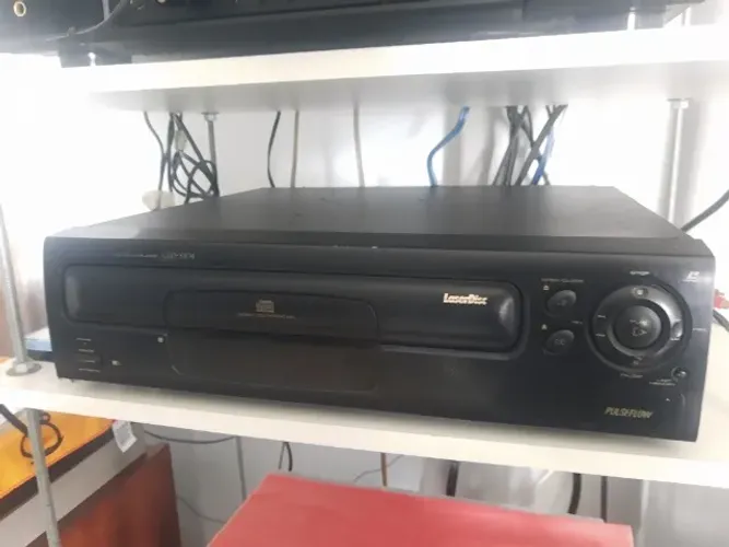 LD Pioneer - Modelo: CLD-S104
