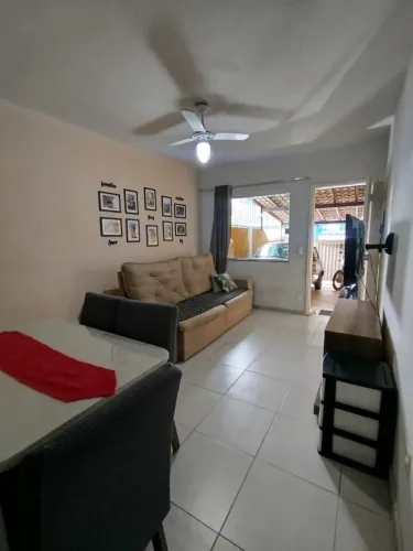 BAIXOU R$ 50 MIL - CASA 2 QUARTOS COM GARAGEM