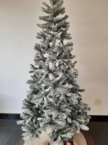 Árvore de Natal Nevada luxo