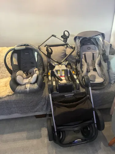 Carrinho Chicco Urban LE + Bebê Conforto + Base Veicular