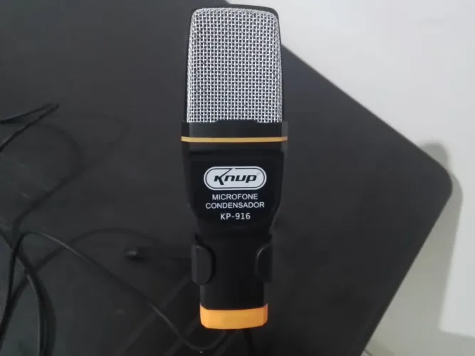 Microfone Condensador Com Tripé Ajustável marca Knup
