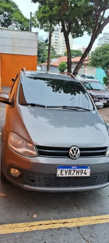 Volkswagen Crossfox 1.6 MI Total Flex 8V 5P 2012