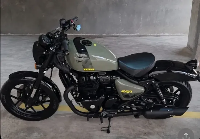 Royal Enfield Shotgun 650
