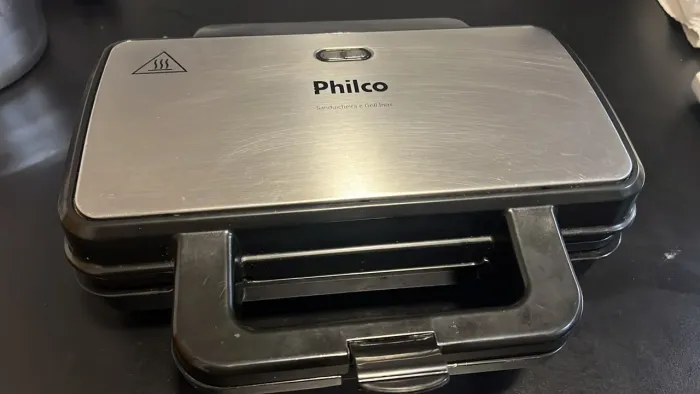 Vendo sanduicheira grill philco