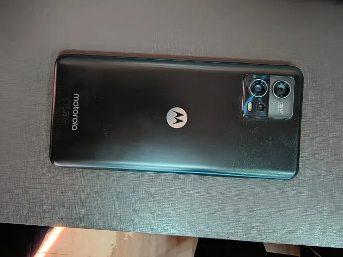 Motorola G72