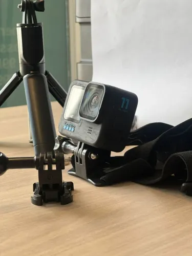 GoPro Hero 11 Black Original + 128GB + Kit Acessórios