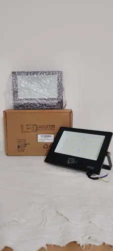 Kit refletor de led holofotes 500w verde novo 
