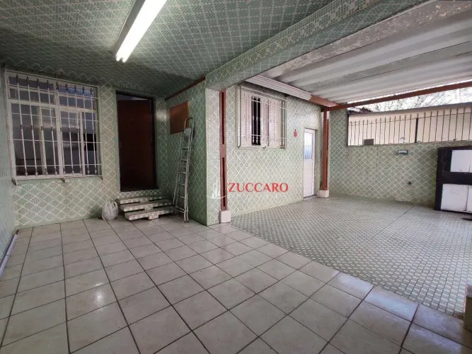 Casa com 2 dormitórios para alugar, 160 m² por R$ 5.150,00/mês - Vila Augusta - Guarulhos/