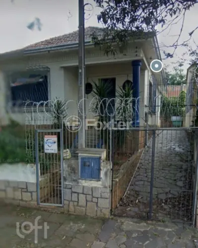 Casa à venda Rua General Gomes Carneiro, Medianeira - Porto Alegre