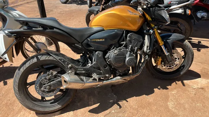 Hornet 600f com abs