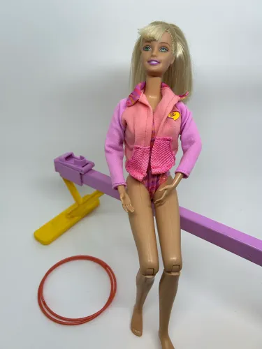 Barbie Super Gymnast 2000