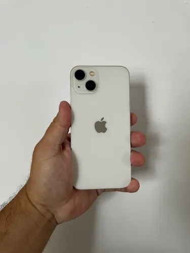 iPhone 13 - Zero marca de uso 