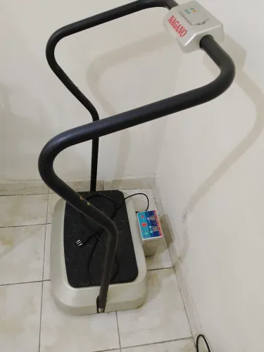 Plataforma vibratória 