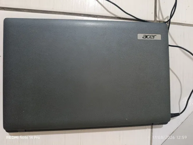 Notebook ACER 15" usado