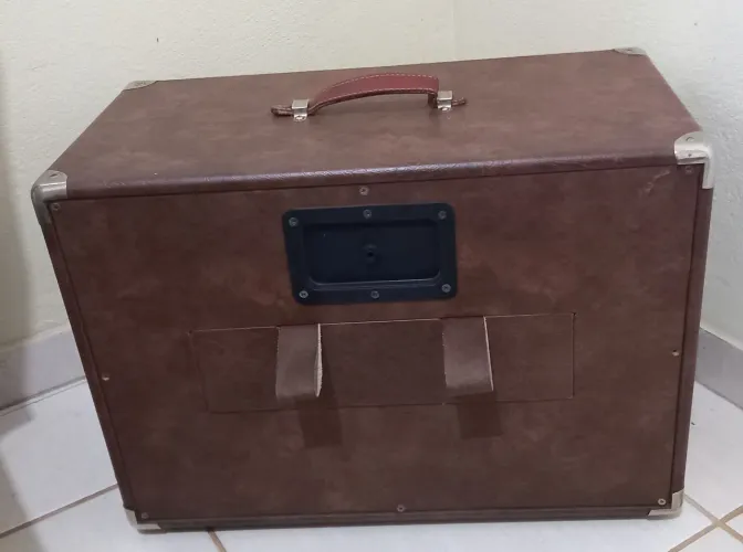 Gabinete guitarra com falante Eld Power frfr