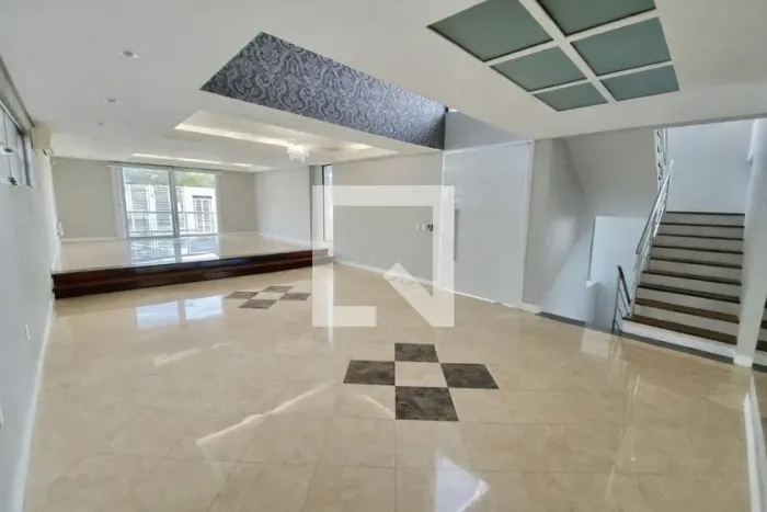 Casa à Venda - Espírito Santo, 5 Quartos, 600 m2
