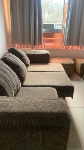 VENDO: Sofá Retrátil de Alta Qualidade (Ótima Estrutura!)