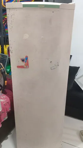 Geladeira Consul gelando bem