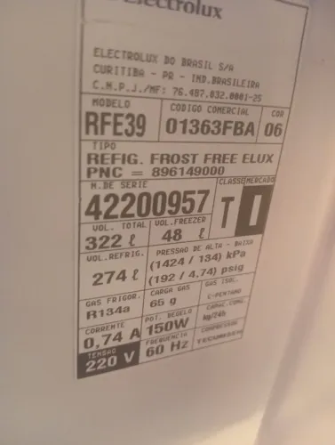 Geladeira Eletrolux RFE39