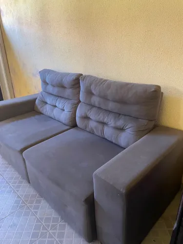 Sofá Retrátil e reclinável 