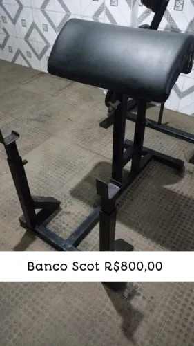MÁQUINAS DE MUSCULAÇÃO