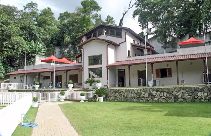 Casa em Rua Viracopos - Chácaras São Cristóvão - Embu das Artes/SP