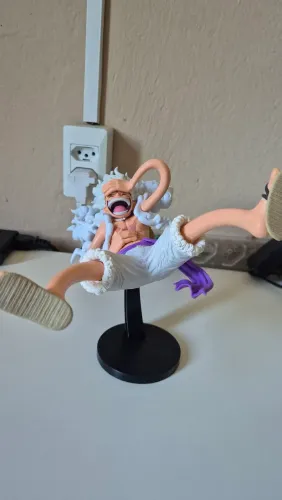 Figure Luffy Gear 5 Nika - Original Bandai Ichiban Kuji