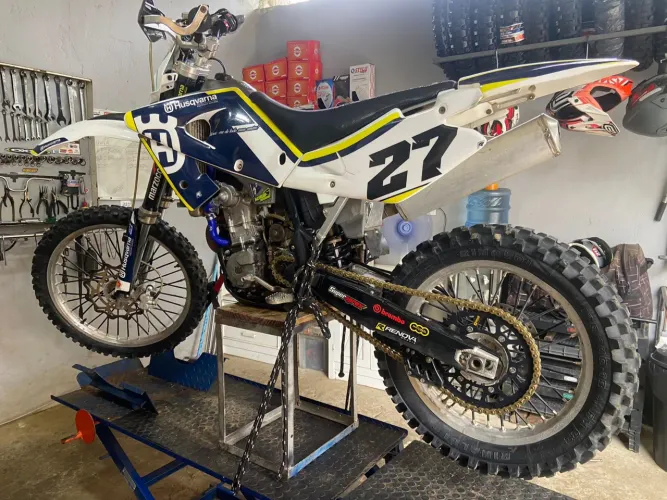 Husqvarna te 250