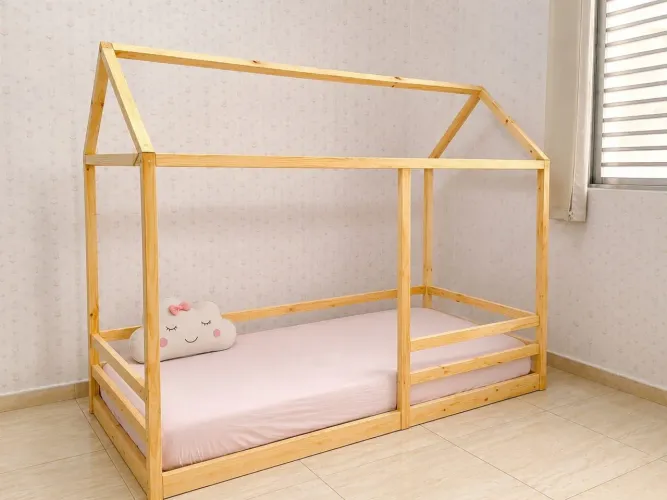 Cama montessoriana 