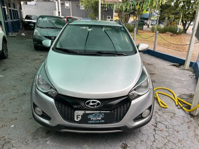 Hyundai HB20X Premium 1.6 Flex 16V Aut. 2015