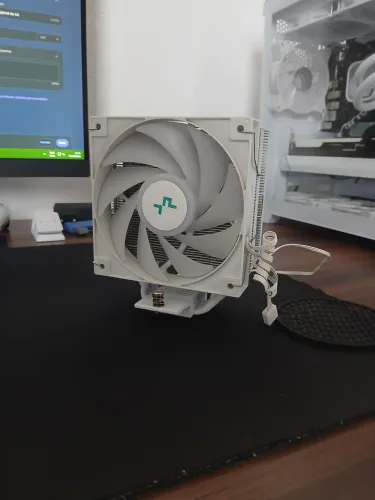 Aircooler deepcool ag400 White argb