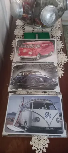 Placas decorativa de carros em lata