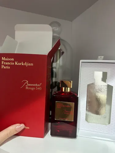 Baccarat Rouge 540 200ML maison Francis kurkdjian Paris