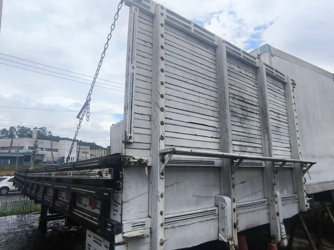 Carroceria de 9,0 truck