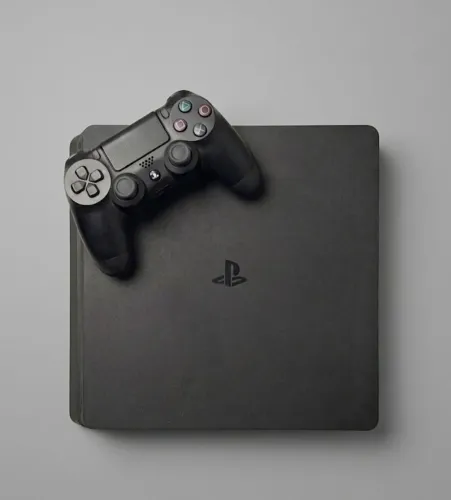 PlayStation 4 Slim 1TB