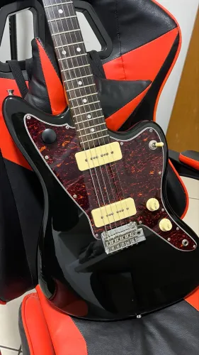 Guitarra + pedais
