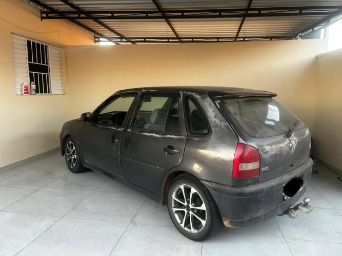 Volkswagen Gol Geração III Plus 1.0 MI 16V Gasolina Mec. 4P 2001