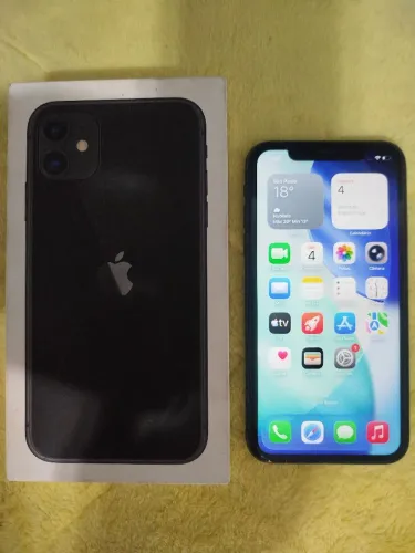 iPhone 11 64gb preto bate675%