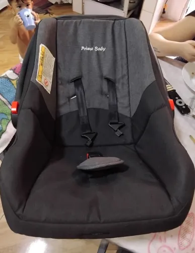 Bebê conforto da marca prime beby .