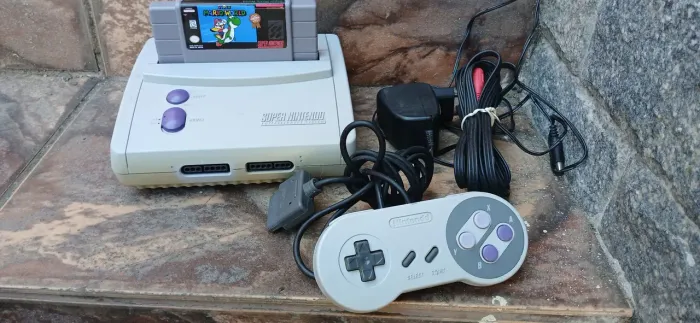 Super Nintendo completo com Super Mario World em português