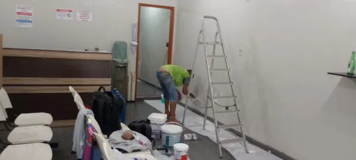letreiro e pinturas geral