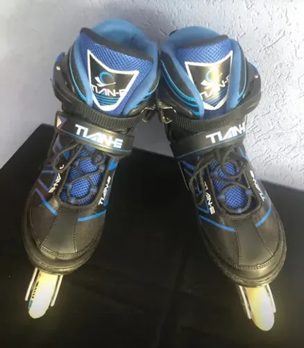 Patins ajustável! 42 ao 45! Ótimo