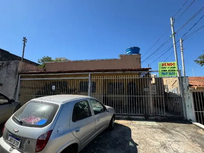 Imóvel com 4 casas alugadas, Taguatinga-sul, qsc 25, lote 5, renda mensal de R$ 4.300,00.